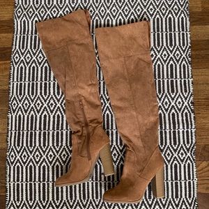Women’s over the knee boots
